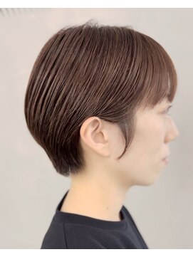 フォト イケブクロ(foto IKEBUKURO) 似合わせ前髪カットで丸みマッシュショート・ボブ 池袋