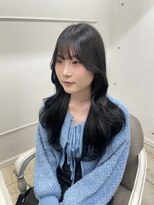 【くびれヘア×ブルーブラック】