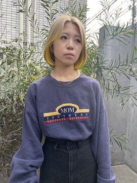 ストラト(STRAT) 【SHUN】イエロー×ホワイトグレージュ