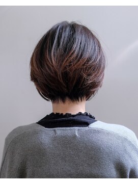 ルプラ ガーデン(le-pla garden) ショートボブ#ベージュカラー#ブリーチなし#前下がり#豊橋#豊川