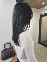 イット(it.) it. YUI オリーブベージュ ダークカラー