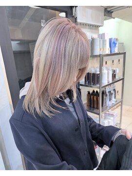 シェノン バイ アランスミシー 表参道(CHAINON by Alan smithee) レイヤーカットデザインカラー！