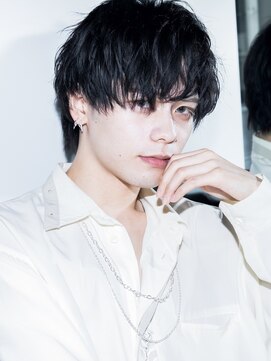 ユーフォリア 渋谷グランデ(Euphoria SHIBUYA GRANDE) パーマ感のない　ソフトツイストスパイラル　刈り上げなし　MOMO