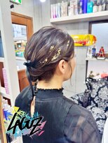 ラグズ 茅ヶ崎(LAGUZ)&nbsp;【ヘアセット】 パールと金箔が輝くエレガントシニヨン /茅ヶ崎