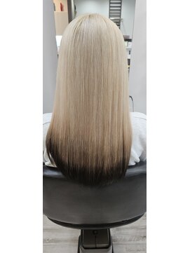 スタジオゼロ(studiozero) 白キツネカラー