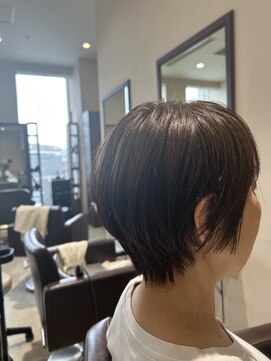 シャンプーボーイ セントラル 博多(SHAMPOO BOY central) ハンサムショート/ショートボブ/切りっぱなし/博多駅