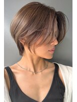 トルネード(TORNADO) 外国人風レイヤーショートシアーベージュ n7.6.19