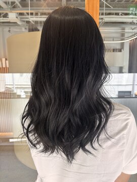 ルイス(Luis) 暗髪グレー