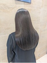 理想の艶髪を叶える☆髪質改善縮毛矯正とは？【髪質改善縮毛矯正/髪質改善トリートメント】