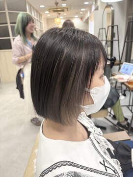 エレン 向ヶ丘遊園 登戸(ELEN) 【登戸/向ヶ丘遊園】ボブ/インナーブリーチ/ミルクティー