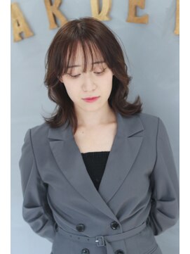 トイガーデン(Toi GARDEN) 韓国風外はねレイヤー