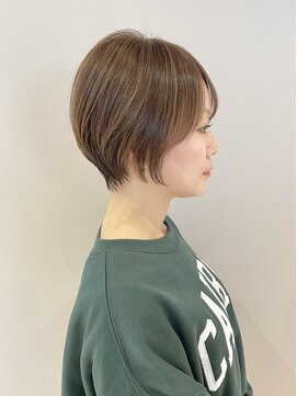 ルカ リノア(Luca lino:a) 丸みショート×赤み消しベージュ