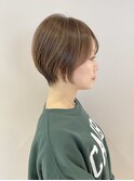 丸みショート×赤み消しベージュ