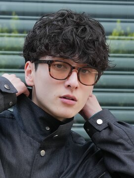 テン 心斎橋(tenn.) 難波シャドウパーマツイストスパイラルパーマツーブロックウルフ