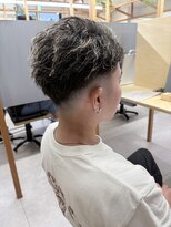 ゾウ(ZOU)&nbsp;メンズフェードカット　縦落ちツイストパーマ