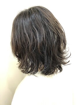 リアン(Lian) 【パーマ】ボブまで伸びたら動きの出るパーマスタイル