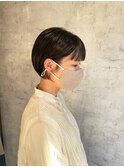 黒髪コンパクトショート