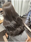 透明感グレージュカラー