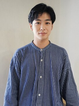 シーカ(siika) 毛流れマッシュ/センターパート/メンズショート