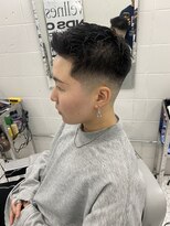 ウェルネス(Wellness)&nbsp;スキンフェード　スパイキーショート