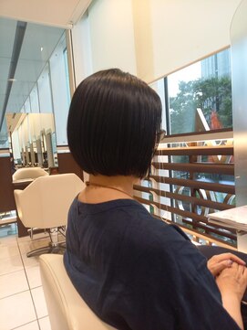 エムコーゾーヘアー(M KOZO hair) 【YAMATO】東京/丸の内/大人ショート/大人ボブ/耳かけ