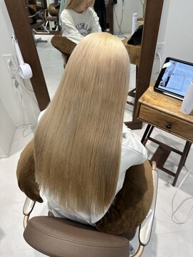 リル 茅ヶ崎(Liru:) 【Rina】ホワイトブロンド/黒髪/ボブルフ/ネビージュ/小顔