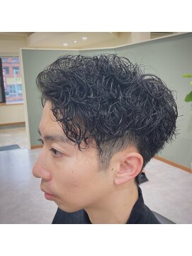 イコイ(IKOI) メンズパーマ