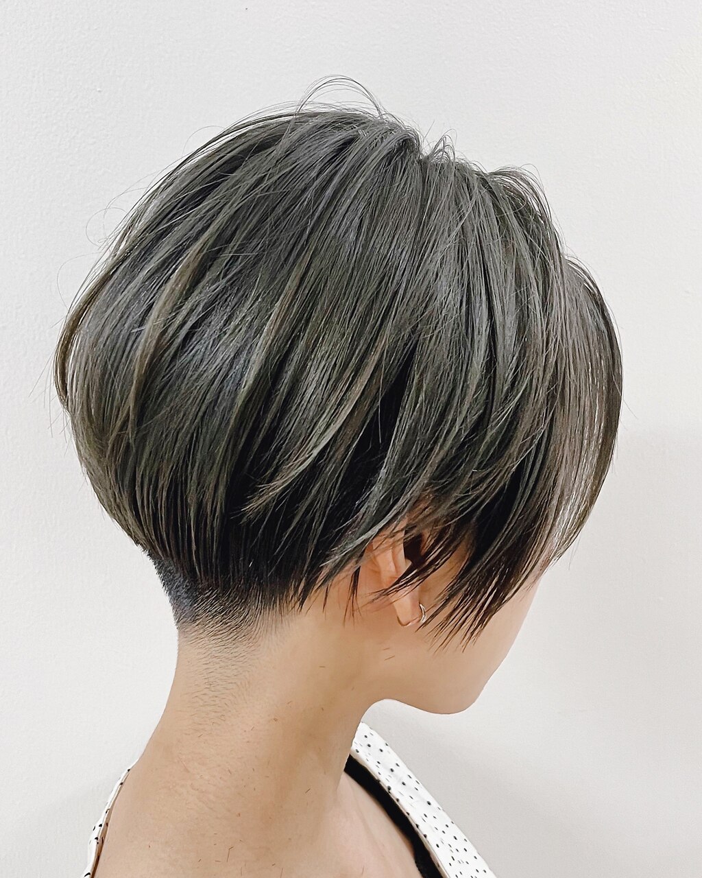 ヘアスタイルイメージ ヘアスタイル写真PhotoNo:104-1 (4) [ショート,メンズ,カラー
