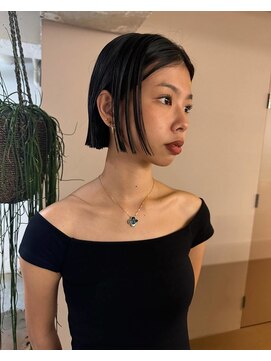 クレン(CLENN) 切りっぱなしボブ
