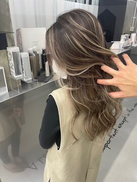 キング 高槻(K!ng) 縮毛矯正髪質改善ハイライトレイヤーカット枚方美容室エクステ