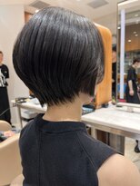 ピークアブー アヴェダ ギンザシックス(PEEK-A-BOO AVEDA GINZASIX)&nbsp;ショートボブ丸みボブひし形ナチュラルマッシュ