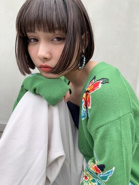 ニキータ(Nikiita) 【Nikiita女子】ストレート　ワンレンボブ　B12384