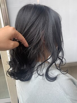 ヘアーアンドビューティーザ エフ(Hair Beauty the F) ブルーブラック＿暗染め＿透け感カラー＿ミディアム＿68