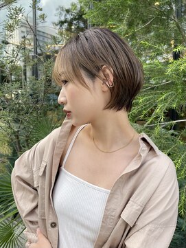 イヴォークトーキョーオーサカ(EVOKE TOKYO osaka) フェイスフレーミング マッシュショート パーソナルカラー