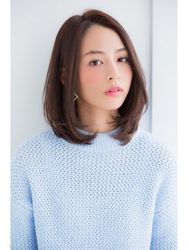 ラフ フロム ガーデン(Laf from GARDEN) 30、40代に人気！大人レイヤーカット/透明感カラー