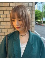 シイ(SIE)&nbsp;クリーミーベージュ