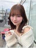 ミディアムヘア / ミルクティーベージュ