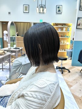 ロンド レグリーズ 立川(Lond leglise) ミニボブレイヤー/レイヤーカット/ダークアッシュ/顔周り/立川