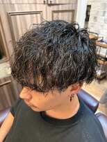 ミリオンバックス 上野(Million Bucks)&nbsp;MEN'S HAIR/リバースセンターパート/ニュアンスパーマ/ツイスパ