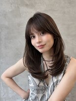ブリッサ(brisa)&nbsp;ロングレイヤー/顔まわりレイヤー/暗髪/透明感カラー