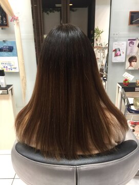 ヘアースタジオ ジェイワン(hair studio J ONE) エアーストレート