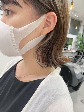 グーフィートーキョー 銀座(Goofy Tokyo) くびれボブ/控えめインナーカラー/イヤリングカラー/グレージュ