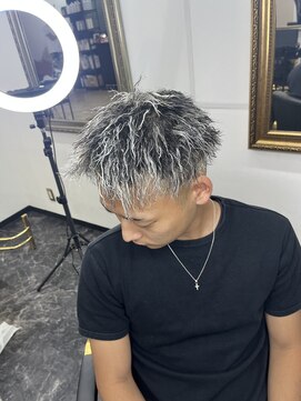 ブルーオーシャン 久留米店(BlueOcean) ホワイトメッシュ ツイストパーマ