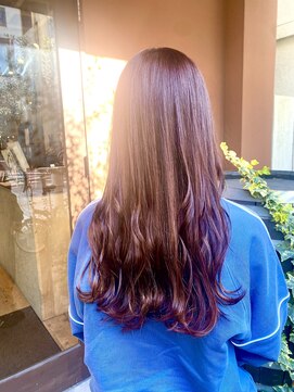 ココカラヘアー ニコ(cococara hair nico) カシスカラー/ピンク/レッド/レイヤーカット/顔まわりカット