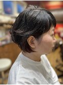 クセ毛を活かしたショートボブ