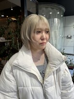 ヘアーアンドメイク ビス(HAIR&MAKE bis) 2bleach以上/ホワイトミルクティー×ウルフ【NOKA】