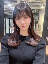 アイティーバイアルバム 松戸店(IT by ALBUM)&nbsp;ロング顔周りレイヤーおくれ毛韓国ヘア_ba500321