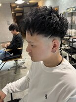ヘアメイク リヴ(Hair Make Liv) フェードスキンとツイストパーマ