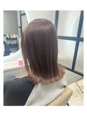 透明感ベージュ