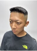 短髪ハイフェードスタイル